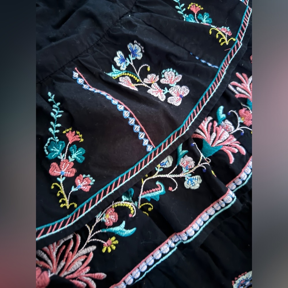 Tiered Mini Sun Skirt With Embroidery - Picture 4 of 4